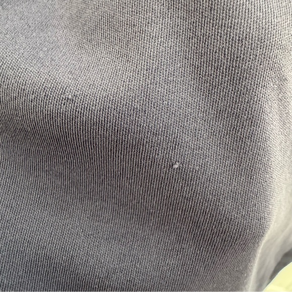 Women’s Under Armour Funnel Neck Top - Picture 4 of 4